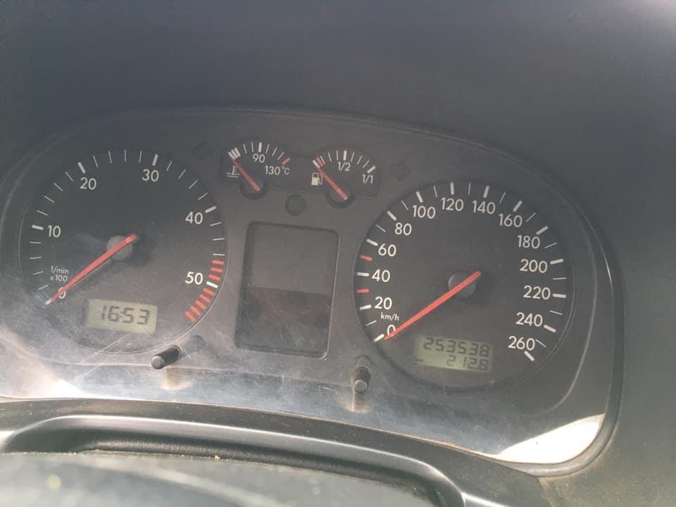 Golf-4-TDI-96kw-2002God