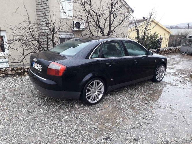 Audi a4 1.9 tdi 96 kw 2002 godiste
