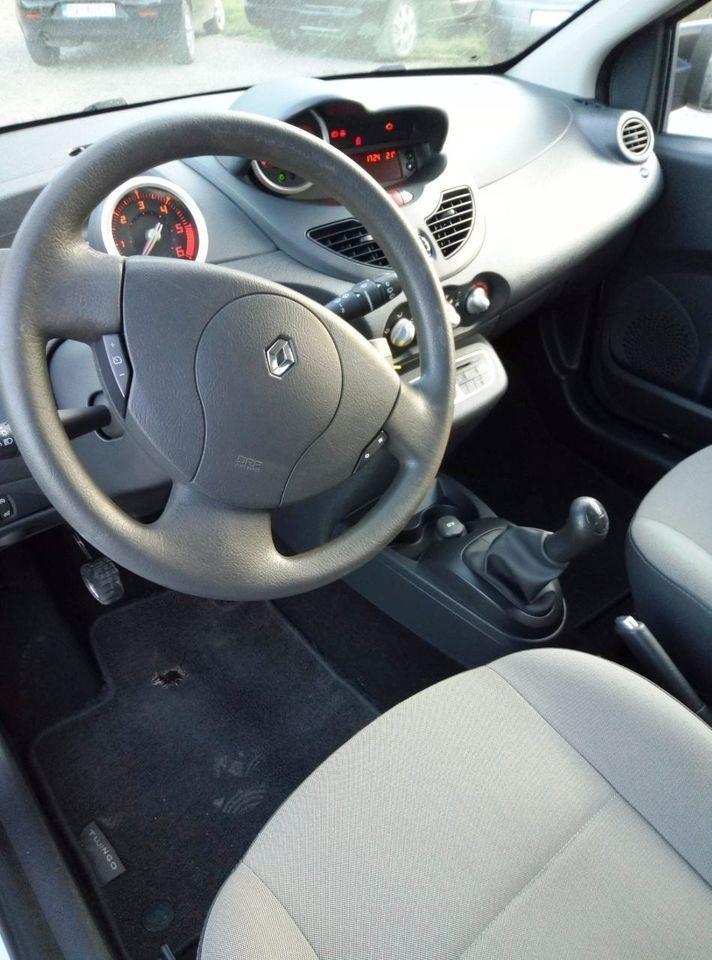 RENAULT-TWINGO-1-5dci-2011god