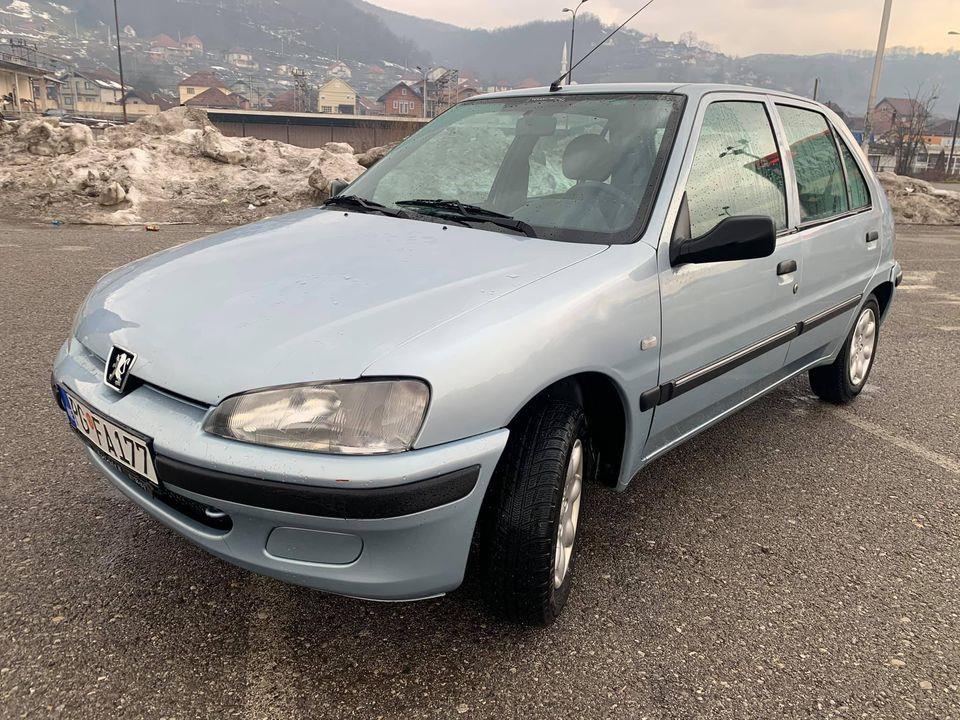 Peugeot-105