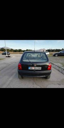 Pridaje se opel corsa 1.2
