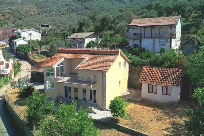 Two-story house in Bar Montenegro, FSBO