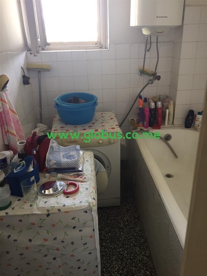 PRODAJA--DVOSOBAN-CENTAR-ZGRADA--METALKA-