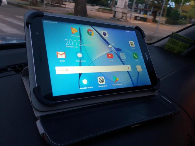 PRODAJEM TABLET