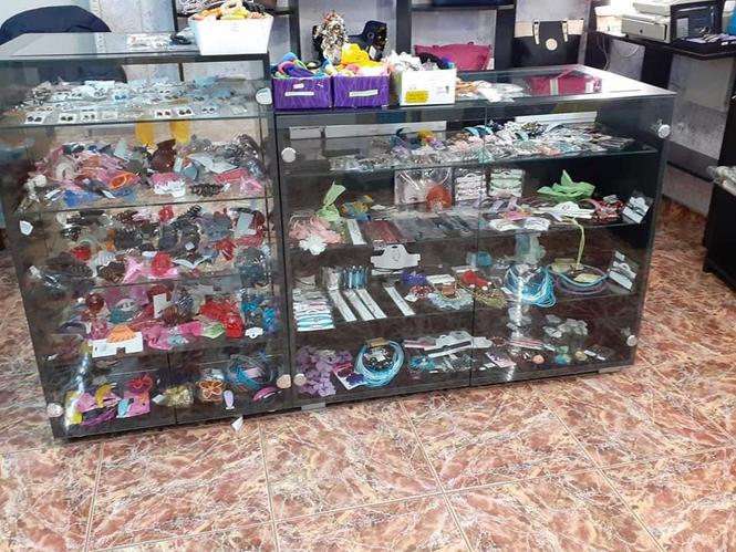 Komplentan inventar za butik+bizuterija