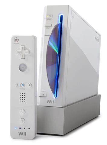 Nintendo Wii sa cetiri kontrolera
