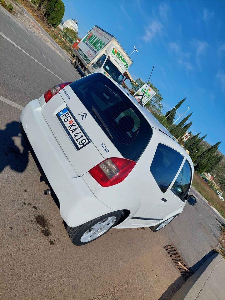 Mercedes-280cdi-Citroen-c2