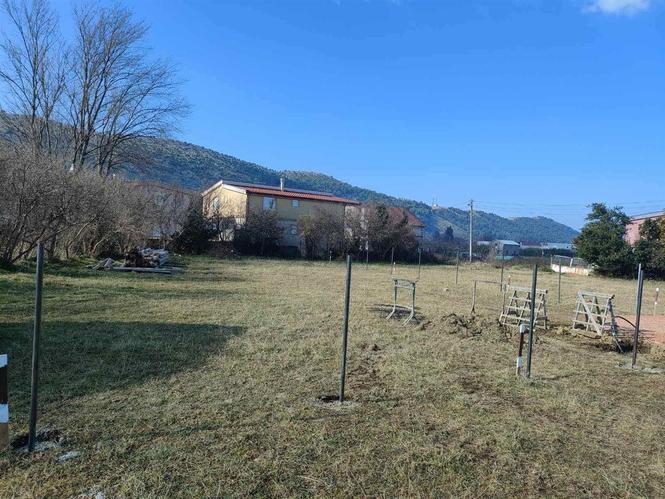HITNO Plac Gornja Tomba 602m2