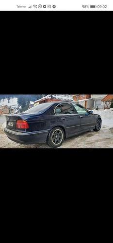BMW 525