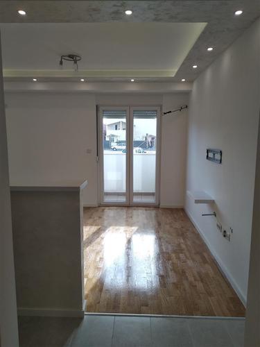 Stari Aerodrom Garsonjera na prodaju