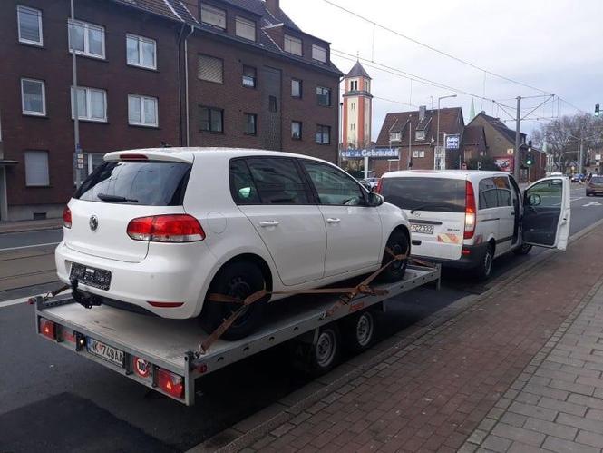 PREVOZ PUTNIKA I AUTOMOBILA
