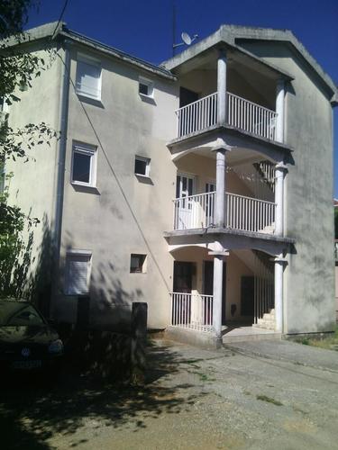 Dvosoban stan u Podgorici-Masline