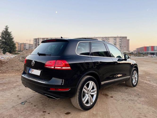 VW TOUAREG 3.0 2010