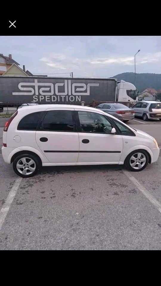 Na-prodaju-opel-meriva-hitno-hitno
