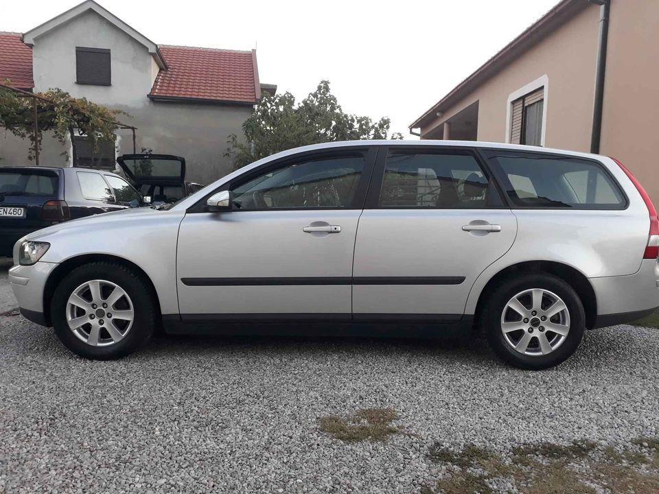 Volvo-v50-1-6d-2005god