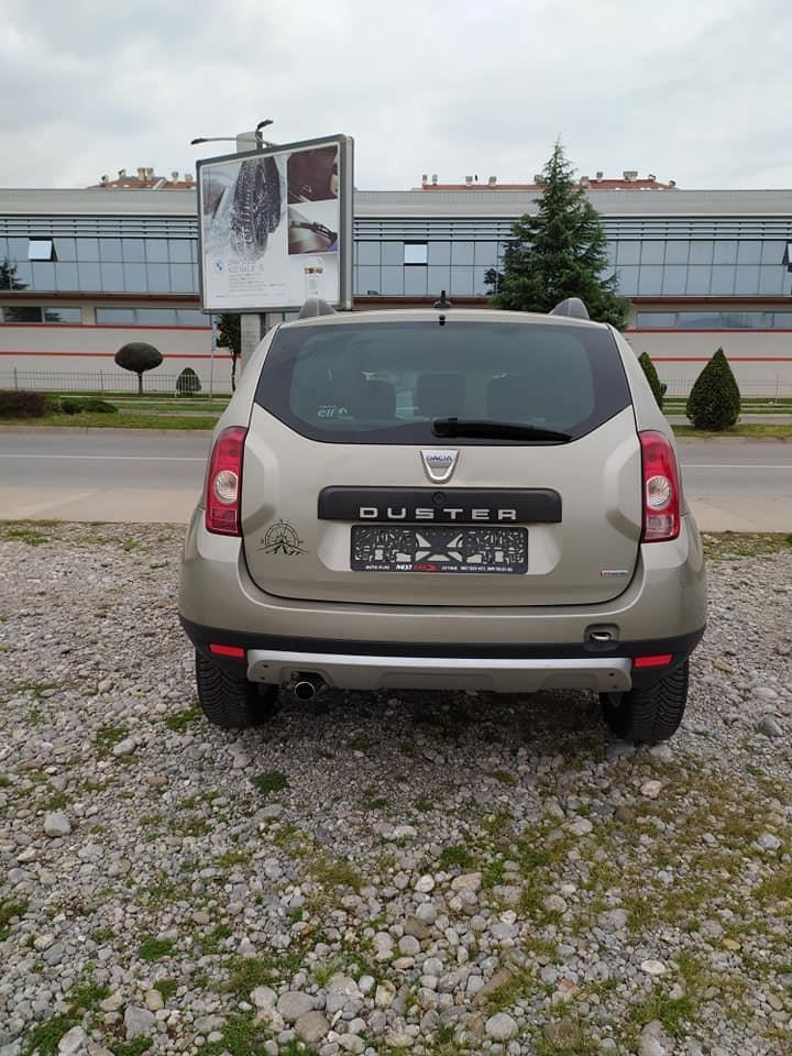 --Duster-1-5dci-2010god-NA-IME-KUPCA-7800eur---067-578-446--