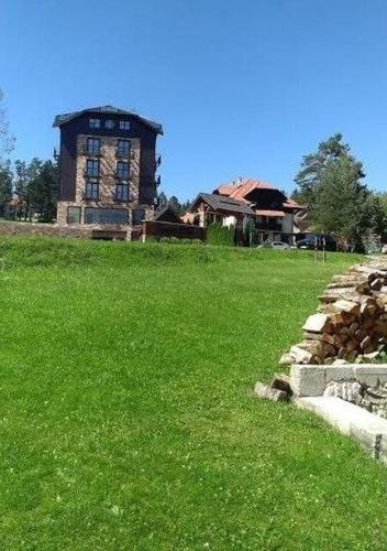Plac na Zlatiboru 