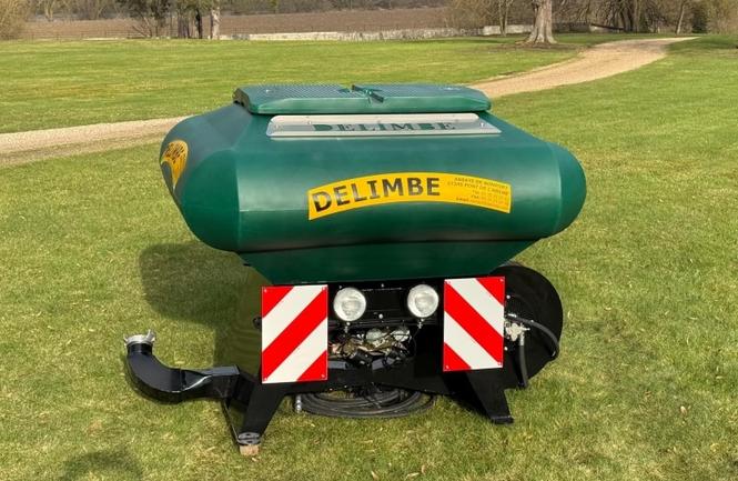 T20 1700 LITRE SEED DRILL WITH 16 OUTLETS AND FRONT HOPPER