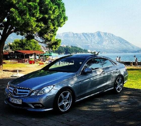 Mercedes Benz E 250 AMG -09