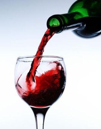 Vino crno crveno