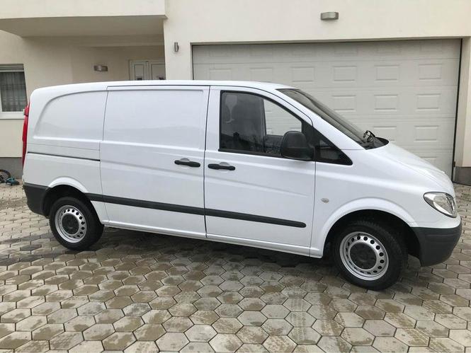 Vito 109 cdi klima 2006god 
Na ime kupca