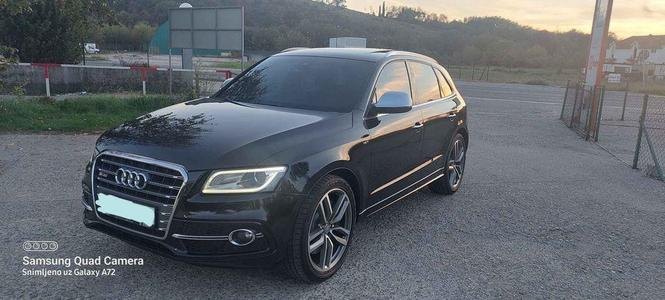 AUDI SQ5