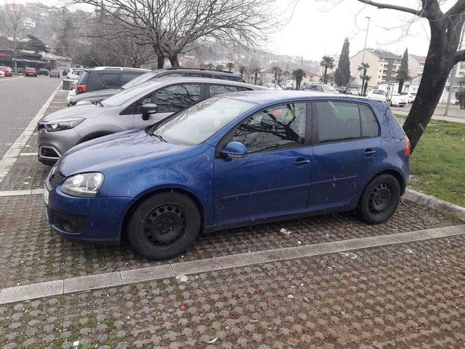 Golf 5 2.0 tdi 2006 god sportlajn