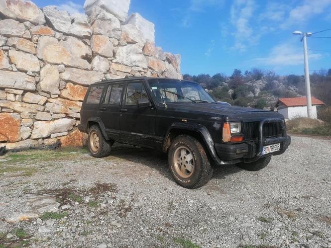 Jeep chirokee 4.0