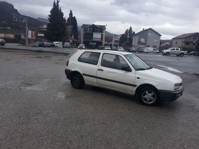 Golf 3 1.9 TD 96 god reg 16.10.2021