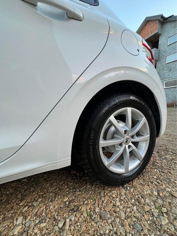 Peugeot-208-1-4hdi-2015god