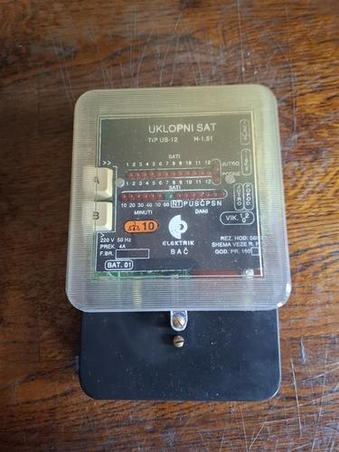 Uklopni sat