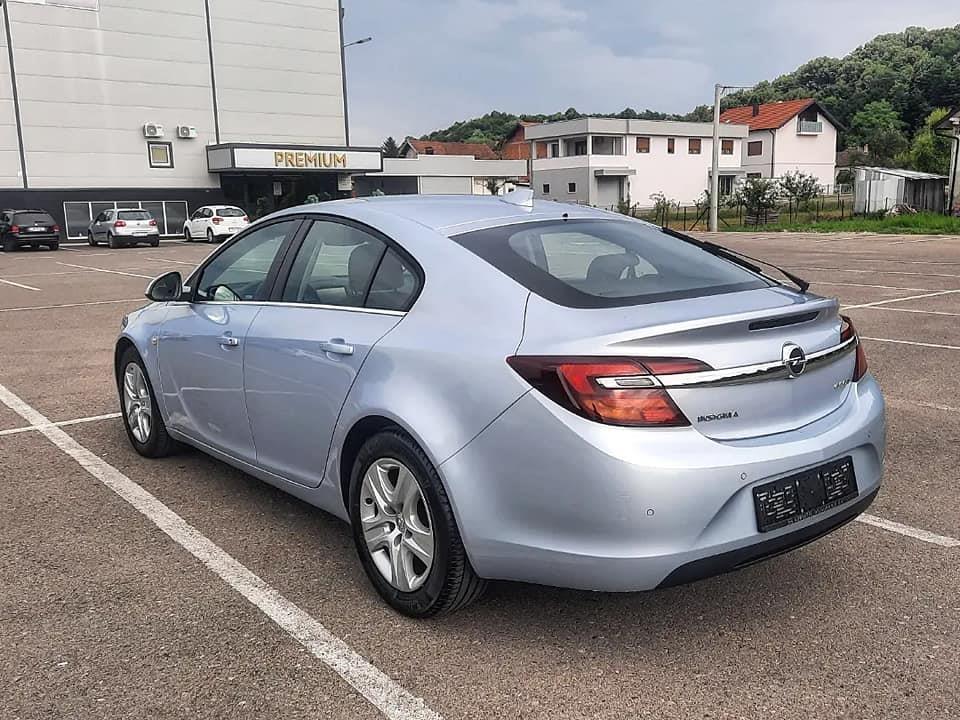 Opel-Insignia-EcoFlex--BusinessEdition--MOZE-ZAMJENA