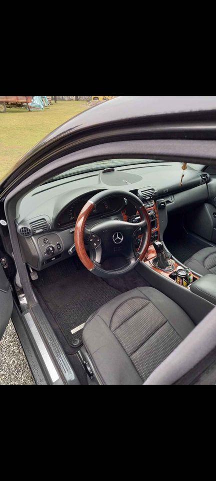 Mercedes-c200