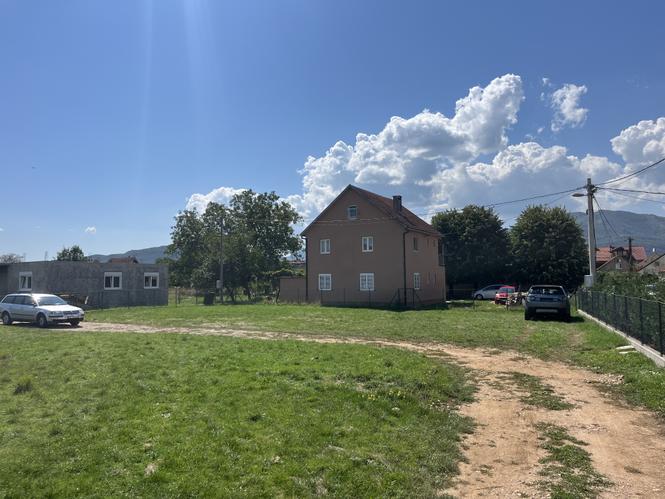 Prodajem plac u Kličevo prva zona do grada