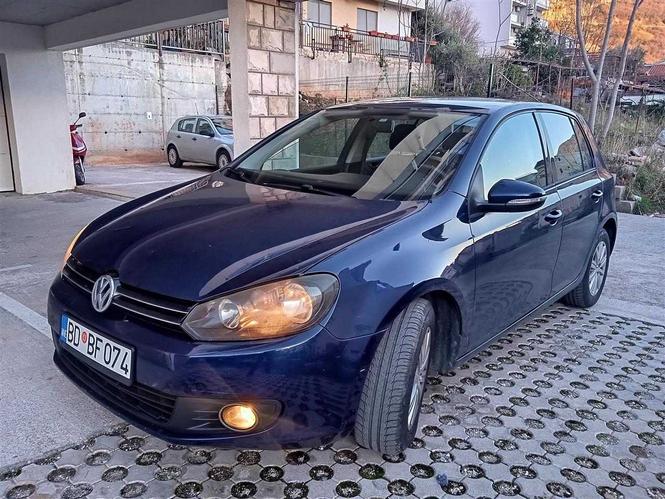 Golf VI 1.6  + FABRIČKI PLIN 