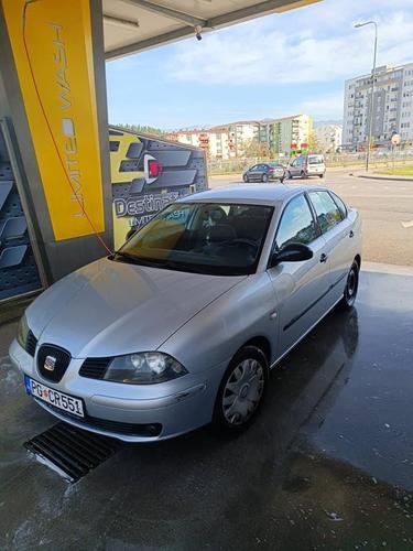 SEAT CORDOBA 1.4 benzin-plin