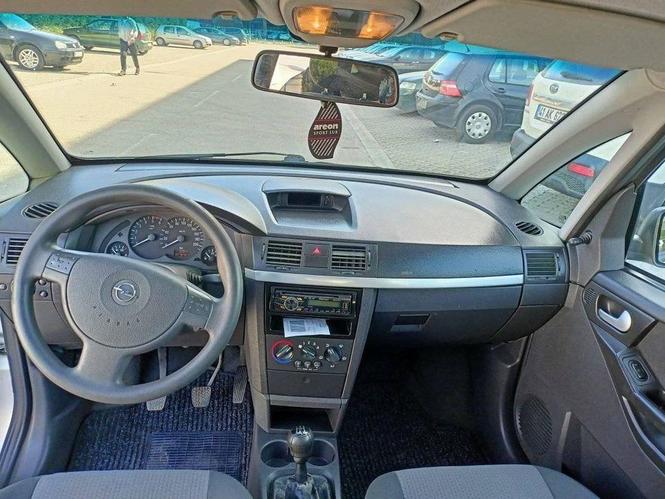 Opel 1.7 cdti 74 kw 2004 god
