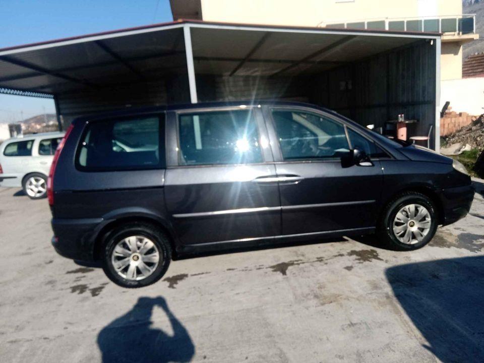 Citroen-c8-2004-god