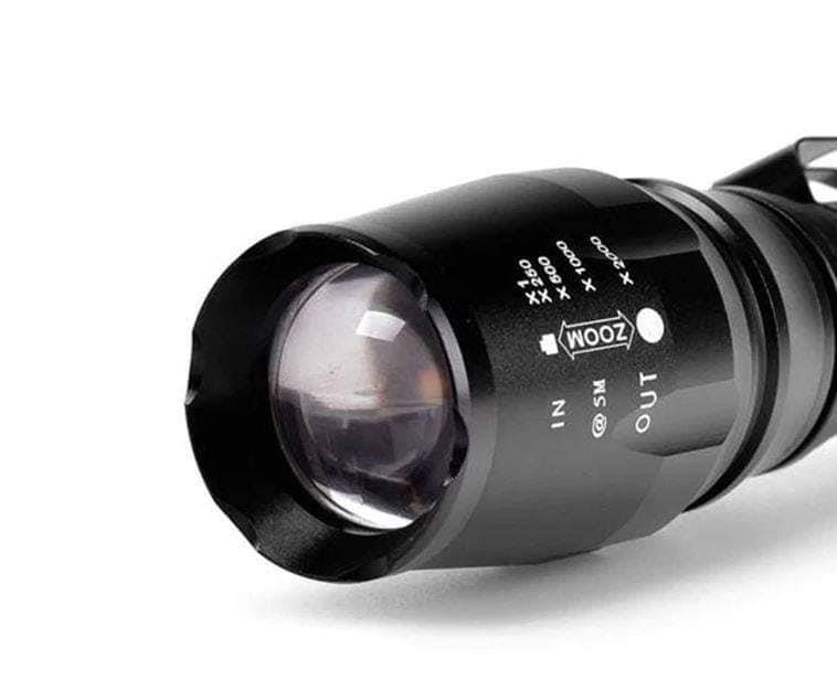 Velika-ručna-lampa-sa-mikro-prekidačem-i-nosačem-za-lampu--V