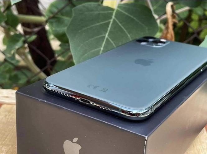 iPhone 11 Pro Max 64GB 