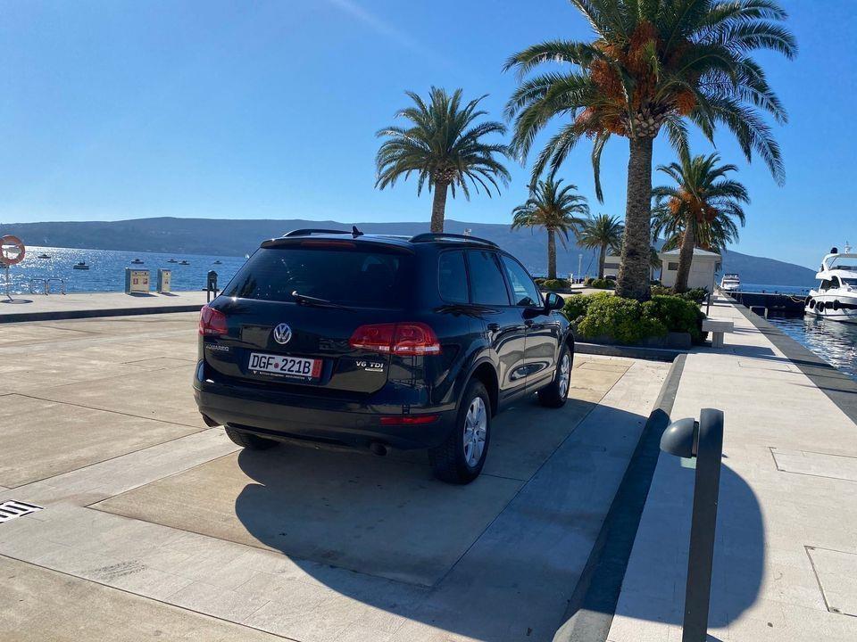 2012-Volkswagen-Touareg