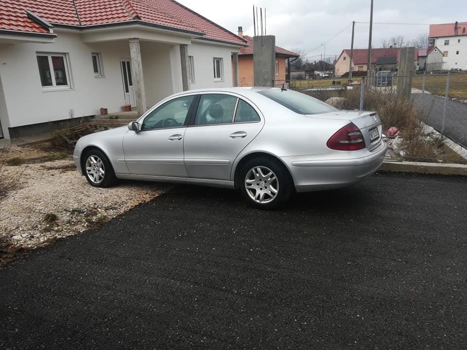 Mercedes-211-220cdi