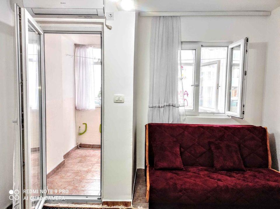 Garsonjera-u-Baru---Extra-cijena---069847766