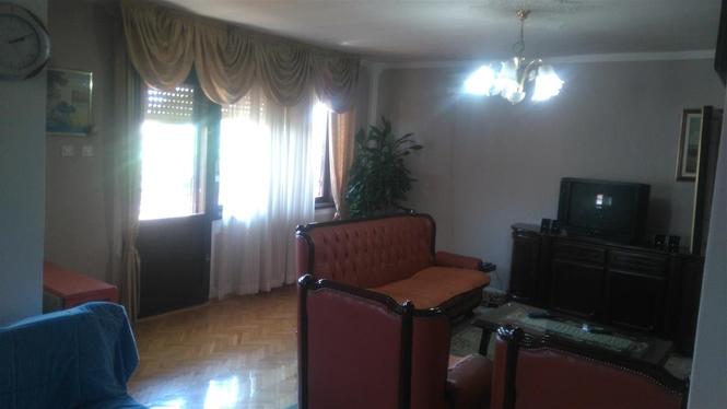 STAN OD 80m2 PODGORICA