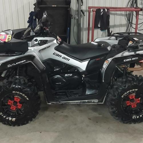 Can am 570 max xt outlander