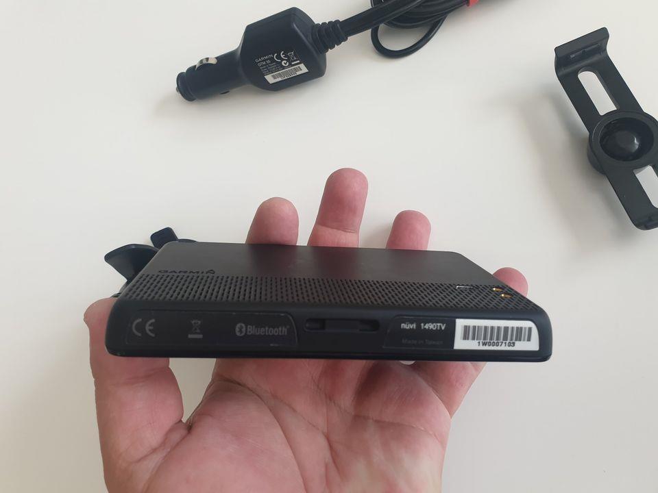 Navigacija-GARMIN-nuvi-1490-TV-sa-5-inči-displeja-Bluetooth-
