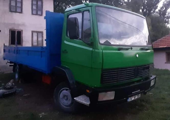Mercedes 814