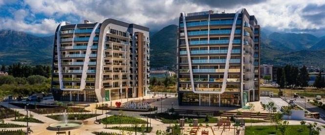 Izdajem poslovni prostor 150m2-Bar