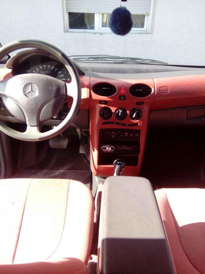 MercedesA160