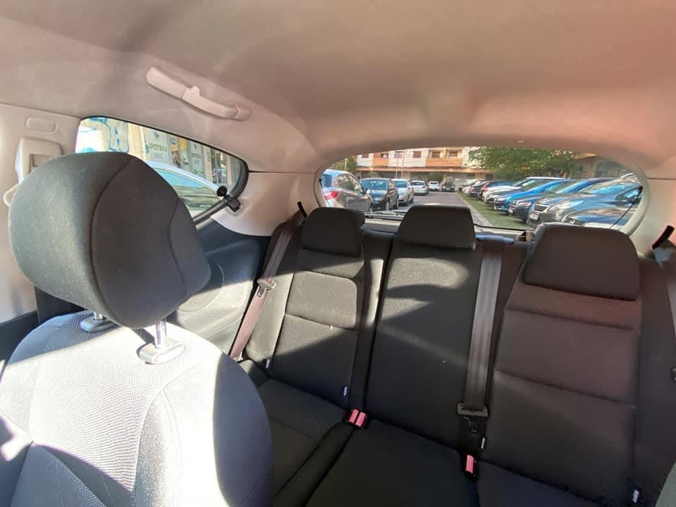 Peugeot-207-1-4-Vti